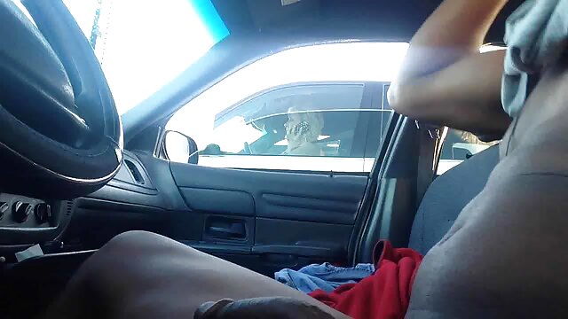 HD :  На пилето му треба кур колку што и на дечкото му треба нејзината пичка Порно филмови 